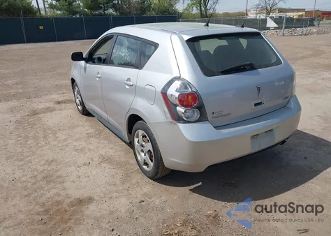 2010 Pontiac Vibe из США, поврежденный, VIN 5Y2SP6E87AZ400740